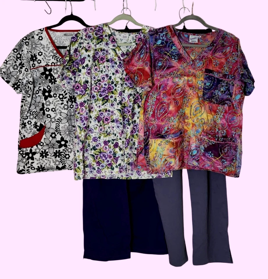 Floral & Abstract Print Womens Scrub Tops Lot Of 3 Pockets Cotton Blend Size M - Image 1 of 4