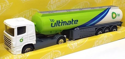 Corgi 22cm Long Diecast TY86634 - Scania Fuel Tanker Truck (BP) White/Green - Image 1 of 4