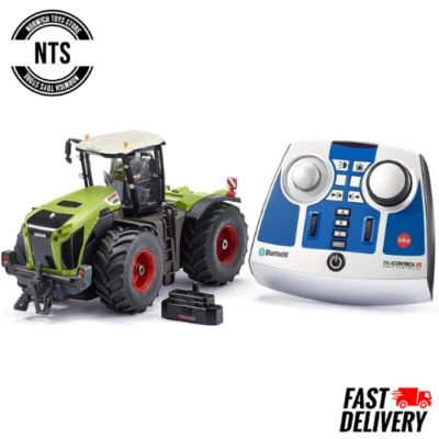 Siku 6794 Claas Xerion 5000 RC Tractor 1:32 Green Metal Remote Control/Bluetooth - Image 1 of 4