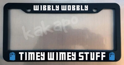 Marco de matrícula negro brillante Wibbly Wobbly Timey Wimey Stuff Dr Who Foto 1 de 3