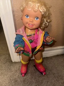 Muñeca de patinaje vintage 1991 TYCO Roller Baby California - Imagen 1 de 12
