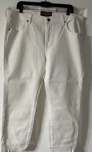 Lucky Brand 18W Ginger Capri Women’s White Denim Jeans 5 Pockets Zipper Up - Picture 1 of 12