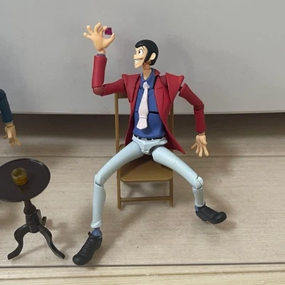 Revoltech No.097 Lupin The Third No.098 Jigen Daisuke Set Figure - Image 1 of 4