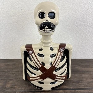 SKELLY by Los Azulejos Tequila leere Karaffe Skelett Flasche Bandito Schnurrbart - Bild 1 von 24