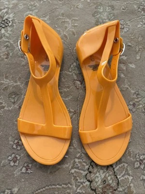Sandalias de gelatina con hebilla Orange Gap para niñas talla 12 Foto 1 de 3