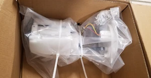 Fuel Pump Assembly w/ Sending Unit for Toyota Sienna 2011-2016 V6 3.5L P76777M - Bild 1 von 3