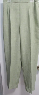 Womens 16 T Olive Green 100% Polyester Back Zip Pleated Dress pants UNBRANDED - Image 1 of 4