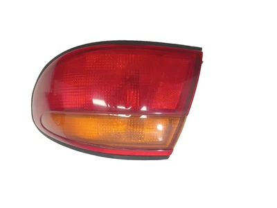 1996 - 1998 年 MAZDA MILLENIA 后侧尾灯原始设备制造商,166 - 58858 — 第 1/4 张图片