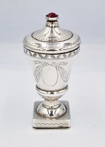 CAJA DE ESPECIAS HOVEDVANSAEG PLATA MACIZA ESCANDINAVA SIGLO XVIII/XIX - Imagen 1 de 8