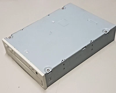 LG 48x CRD-8480M CD-ROM EIDE/ATAPI CD/DVD Combo Drive Internal - Bild 1 von 2