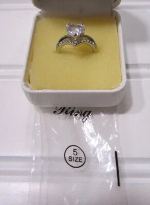 Sterling Silver Plated White Sapphire Heart Ring Size 5 - Image 1 of 2