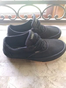 Vans Women's Authentic All Black Canvas Skateboarding Shoes for Everyday Style - Picture 1 of 6