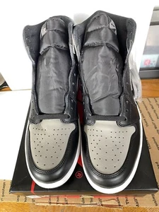 Nike Air Jordan 1 Retro High OG 555088 013 Size M-13 WMNS 14.5 NewInBox LidDamag - Picture 1 of 24