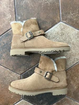 BOTAS UGG ROMELY HEBILLA CORTAS CASTAÑO GAMUZA PIEL DE OVEJA MUJER TALLA US 5 NUEVAS Foto 1 de 4