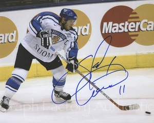 Foto firmada autografiada de Saku Koivu Anaheim Ducks 8x10 Certificado de autenticidad GFA - Imagen 1 de 1
