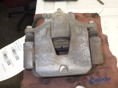 Pinza de freno de disco delantera derecha Chevrolet Sonic 2018-2020 13532171 0638 Foto 1 de 4