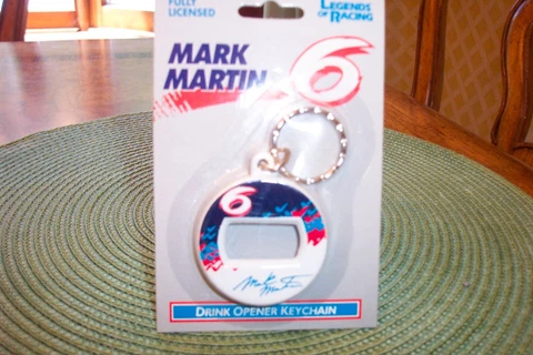 NASCAR  Mark Martin NASCAR Legends Of Racing Drink Opener Keychain - NEW Cover
