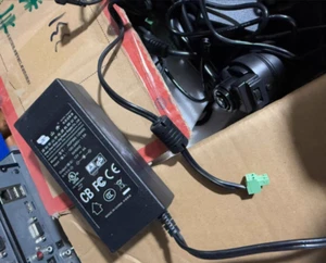 ADP060-120400 12V 4A Charger Transformer - Zdjęcie 1 z 2