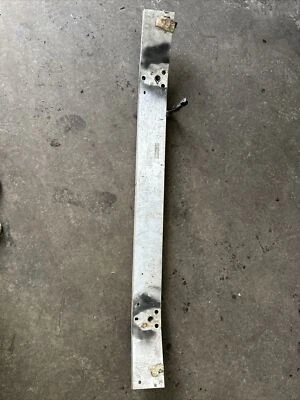 Barra de refuerzo de parachoques delantero de metal Lexus SC300 SC400 1992-2000 Foto 1 de 4