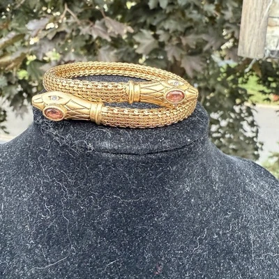 Brazalete envolvente de malla doble serpiente Stella & Dot retirado de colección Foto 1 de 4