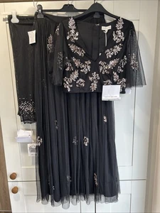 Maya Deluxe Damen indische traditionelle 3 Stück Lengha Flatterärmel schwarz gold 12 - Bild 1 von 19