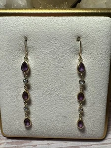 Pendientes colgantes de oro amarillo de 14K amatista y topacio azul 1,52 g (AT625-8) {MM} - Imagen 1 de 11