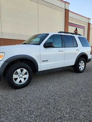 2007 Ford Explorer XLT - Image 1 of 4