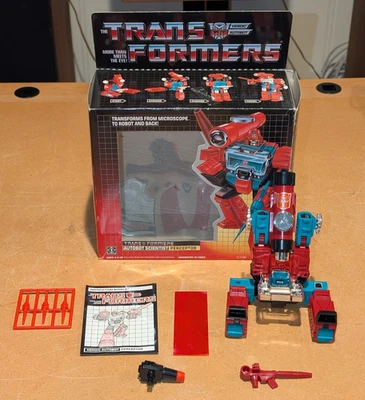 Superb G1 Transformers Perceptor CIB Boxed Vintage 1985 Autobot Complete - Image 1 of 4
