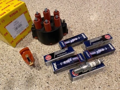 TUNE UP KIT PORSCHE 911 TURBO 1991-1992 DISTRIBUTOR CAP ROTOR SPARK PLUGS OEM - image 1 of 3