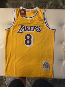 lakers souvenirs