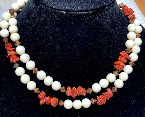 OFF WHITE Collana donna perle bianco sporco cinabro? Chips distanziali in rame chiusura tono oro