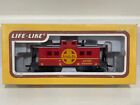 LIFE-LIKE HO Scale Train Caboose SANTA FE 8542 Red