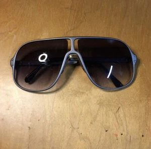 Brandless Sunglasses - Picture 1 of 1