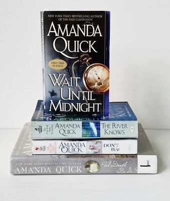 Amanda Quick - 4 Bk Lot Historical Erotic Rom / Mystery - 1 HC & 3 PBs Good Cond - image 1 of 4