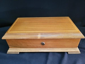 Vintage REUGE TUNE 6/41 SPIELUHR. NEUWERTIG - Bild 1 von 9