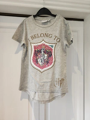 Harry Potter 8-9 Years Girls T Shirt/Top. Reversible Sequin slytherin/gryffindor - Image 1 of 4