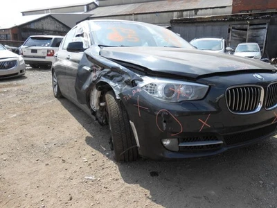 Consola piso delantero cuero para BMW 535i GT 1748703 10-17 Foto 1 de 4