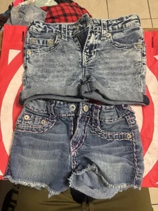Girls 2 PC true Religion Jean Shorts Size 5 (one Halle) - Picture 1 of 12