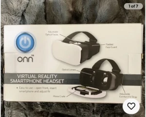 ONN White Virtual Reality VR Smartphone Headset for Apple or Android ONA17VR001 - Picture 1 of 3