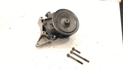 1983 Pontiac Firebird Power Steering Pump With Mount Bracket Oem 2.8l - Image 1 of 4