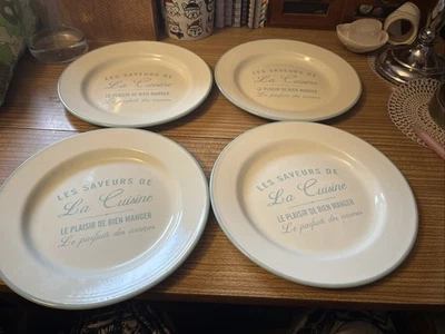 4 X Vintage French Brasserie Style Enamel Plates  22cm Diameter Cream/Blue Edge - Image 1 of 4