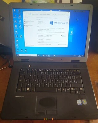 Fujitsu Esprimo v5505  15,4 core 2duo t7700 2,4 ghz, ram 3gb Hd 160gb USB 3  - Immagine 1 di 4