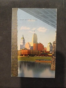 Skyline of Cincinnati, Ohio Linen POSTED c. 1939 - Picture 1 of 2