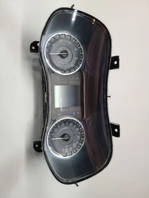 Chrysler 200 2015 velocímetro clúster sedán LX pantalla de visualización de 3,5" 140 MPH OEM Foto 1 de 4