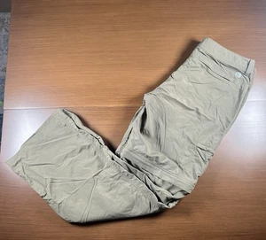 Womens Guide Series Extreme Zip-Off Green Nylon Pant Size 8 Shorts Outdoor Hike - Picture 1 of 3