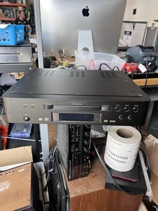 Marantz DV-12S1 Player Repair Or Parts - Picture 1 of 5