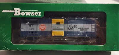 Bowser HO Scale 40ft Box Car Mopac Eagle Merch Serv Missouri Pacific #46975 - Image 1 of 2