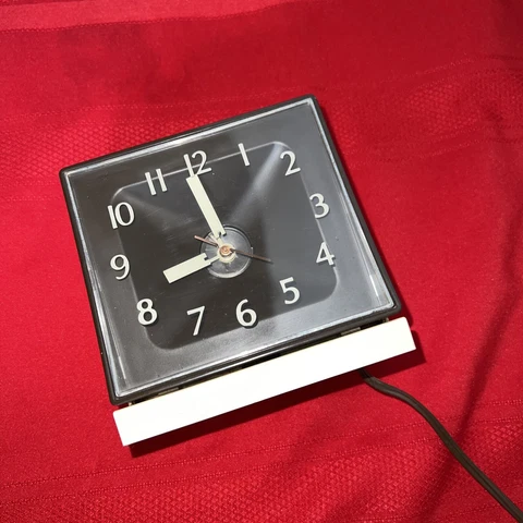 Vintage High Time *for REPAIR Ceiling Projection Alarm Clock MCM 787H Stagecraft Cover