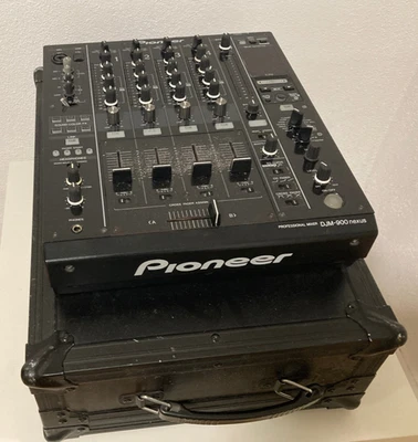 Pioneer DJM-900 NXS Mixer mit Case - Bild 1 von 4