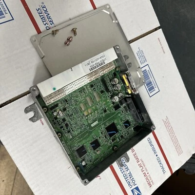 Usado 02-04 Acura RSX Tipo S K20A2 37820-PRB-A06 ECU 6 velocidades MT Foto 1 de 4